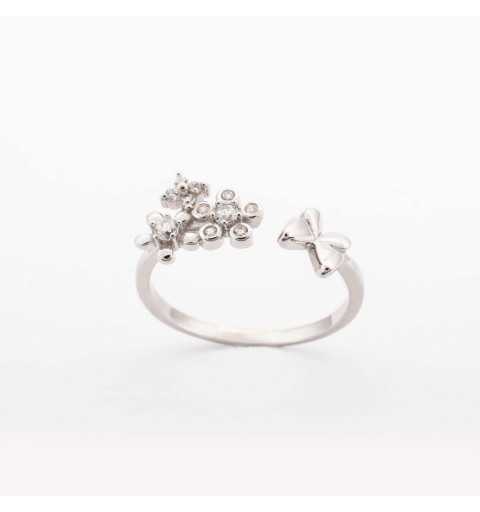 Srebrny pierścionek z motylem i kwiatuszkami
