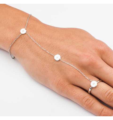 Srebrna bransoletka z kółeczkami połączona z pierścionkiem delikatnym łańcuszkiem
