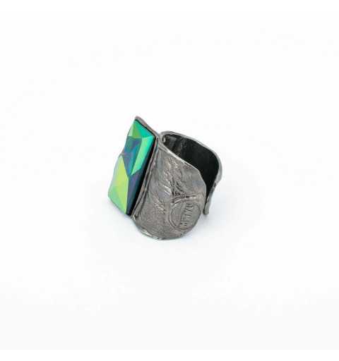Srebrny pierścionek MOTYLE z kryształem Swarovskiego SCARABAEUS GREEN
