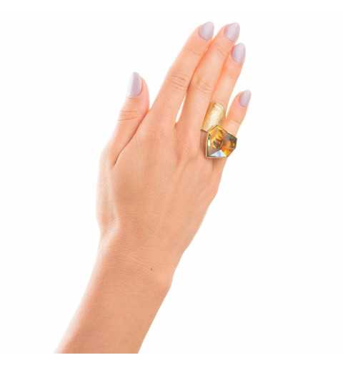 Srebrny pierścionek MOTYLE z kryształem Swarovskiego VOLCANO